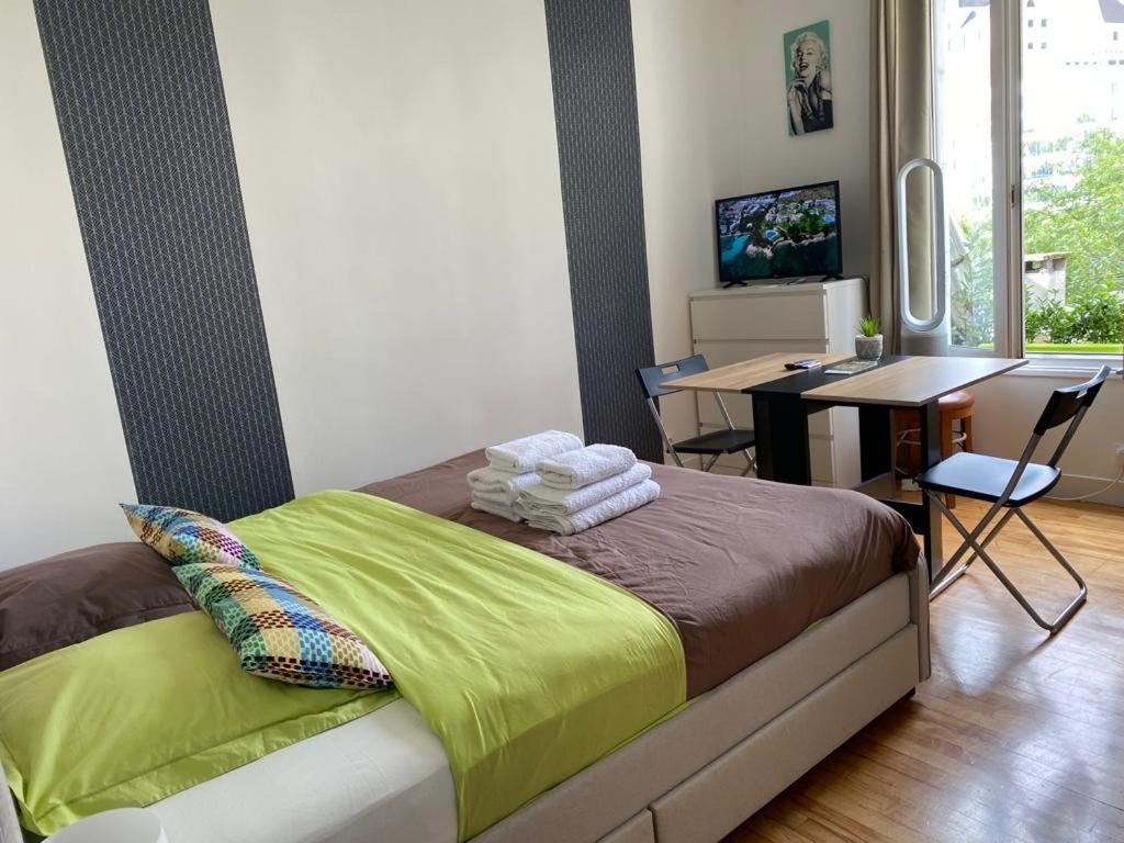 Studio De Charme Pantin Εξωτερικό φωτογραφία